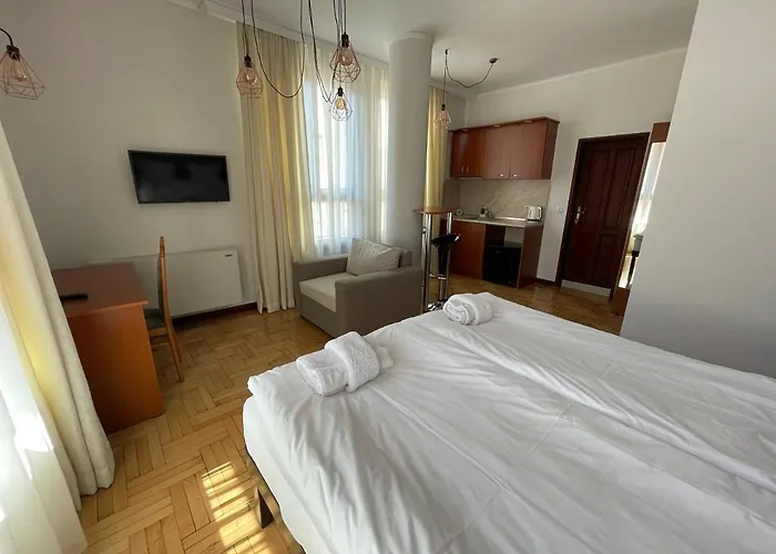 Pensión скерцо Skerzzo 3*